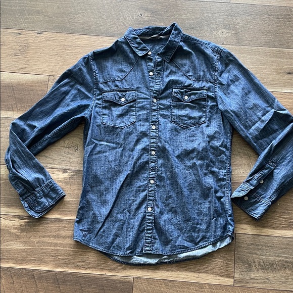 Guess Chambray Slim Fit Shirt - Picture 1 of 10